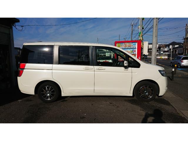 ステップワゴン Ｇ　ＨＤＤナビ　スマートスタイルエディション　両側パワースライドドア　　バックカメラ（6枚目）