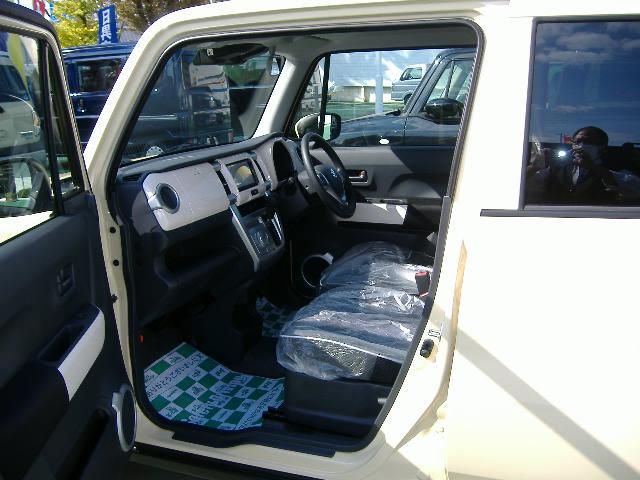 G 届出済未使用車 ワイドナビ・フルセグTV(10枚目)
