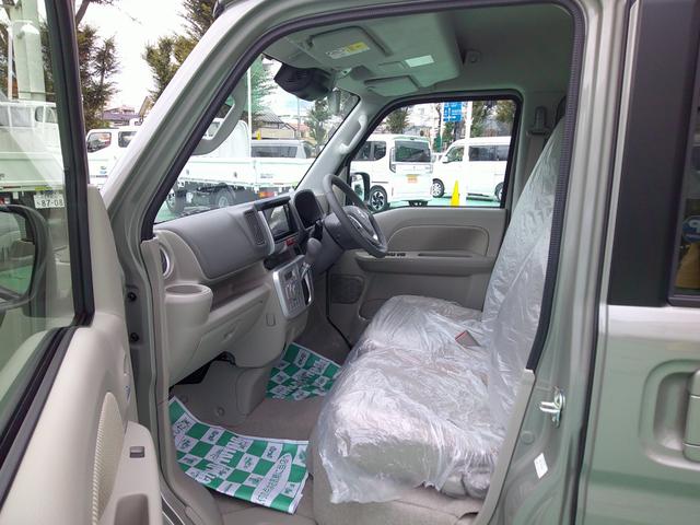 エブリイワゴン ＰＺターボスペシャル　ハイルーフ　ＣＶＴ　ナビ・ＴＶ　届出済未使用車　後席両側パワースライドドア　オートステップ　ＬＥＤヘッドランプ　フォグランプ　スズキセーフティサポート　ＥＳＰ　オートライト　シートヒーター（15枚目）