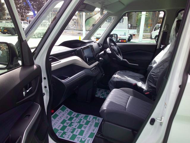 ソリオ ハイブリッドＭＸ　４ＷＤ　全方位モニター付９インチメモリーナビゲーション・ＴＶ　ＣＶＴ　左側パワースライドドア　スズキセーフティサポート　運転席、助手席シートヒーター　アダプティブクルーズコントロール（14枚目）