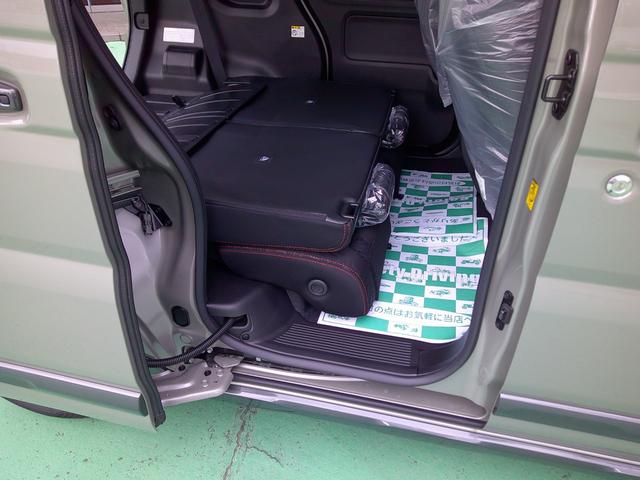 スペーシアギア ハイブリッドＸＺ　届出済未使用車　全方位モニター付９インチメモリーナビゲーション　ＣＶＴ　スズキセーフティサポート　後席両側パワースライドドア　運転席、助手席シートヒーター　ＬＥＤヘッドランプ　ＬＥＤフォグランプ（11枚目）