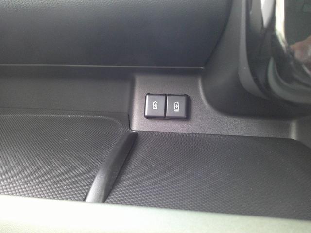 スペーシアギア ハイブリッドＸＺ　届出済未使用車　全方位モニター付９インチメモリーナビゲーション　ＣＶＴ　スズキセーフティサポート　後席両側パワースライドドア　運転席、助手席シートヒーター　ＬＥＤヘッドランプ　ＬＥＤフォグランプ（29枚目）