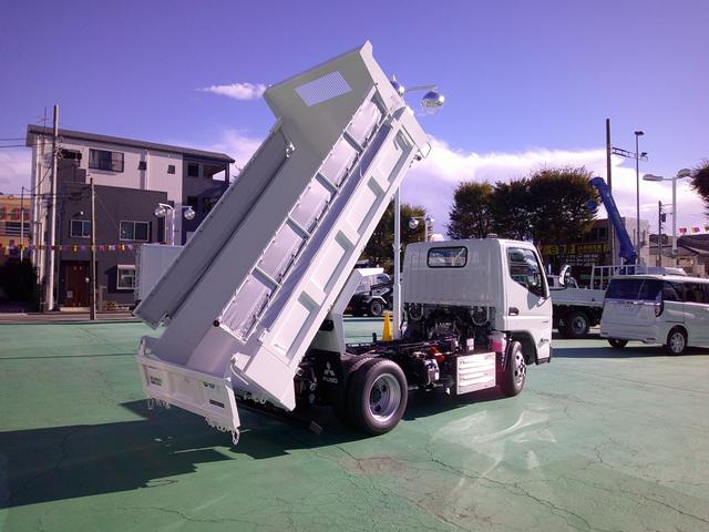 キャンター 3.0DT ローダーダンプ 新型 2.95t積載 コボレーン 5MT リアカメラ ラジコン EZGO 左側電動格納ミラー LEDライト LEDフォグランプ オートライト(11枚目)