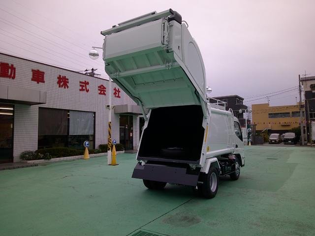 キャンター 　３．０ＤＴ　新明和製　圧縮式　塵芥車　Ｇ－ＰＸ　４．６立米　２．３ｔ積載　５ＭＴ　リアカメラ　ＥＺＧＯ　ＥＳＰ　左側電動格納ミラー　ＬＥＤライト（24枚目）