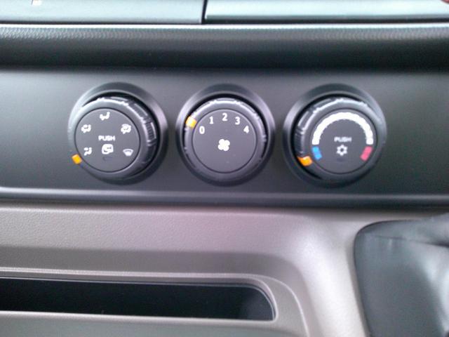 キャンター 　３．０ＤＴ　新明和製　圧縮式　塵芥車　Ｇ－ＰＸ　４．６立米　２．３ｔ積載　５ＭＴ　リアカメラ　ＥＺＧＯ　ＥＳＰ　左側電動格納ミラー　ＬＥＤライト（41枚目）