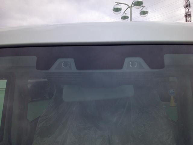 エブリイワゴン ＰＺターボスペシャル　ハイルーフ　ＣＶＴ　オーディオレス仕様　届出済未使用車　後席両側パワースライドドア　オートステップ　ＬＥＤヘッドランプ　フォグランプ　スズキセーフティサポート　ＥＳＰ　オートライト　シートヒーター（3枚目）