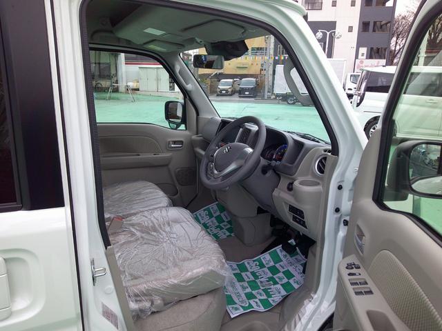 エブリイワゴン ＰＺターボスペシャル　ハイルーフ　ＣＶＴ　オーディオレス仕様　届出済未使用車　後席両側パワースライドドア　オートステップ　ＬＥＤヘッドランプ　フォグランプ　スズキセーフティサポート　ＥＳＰ　オートライト　シートヒーター（14枚目）
