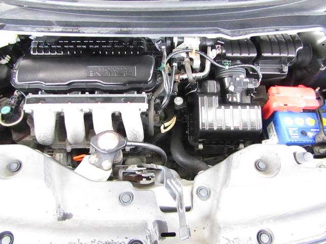 フリードスパイク Ｇ　ジャストセレクション　左オートスライド　メモリーナビ　バックカメラ（18枚目）