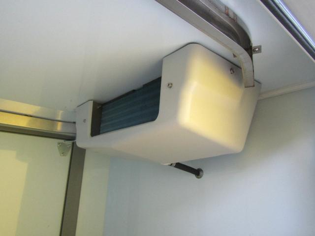 キャリイトラック 冷凍車 2WAYエアコン 冷凍機-5℃設定 パートタイム4WD(22枚目)