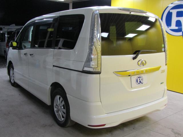 セレナ ハイウェイスター フルタイム4WD ブレーキサポート(11枚目)