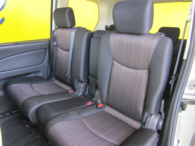 セレナ ハイウェイスター フルタイム4WD ブレーキサポート(14枚目)