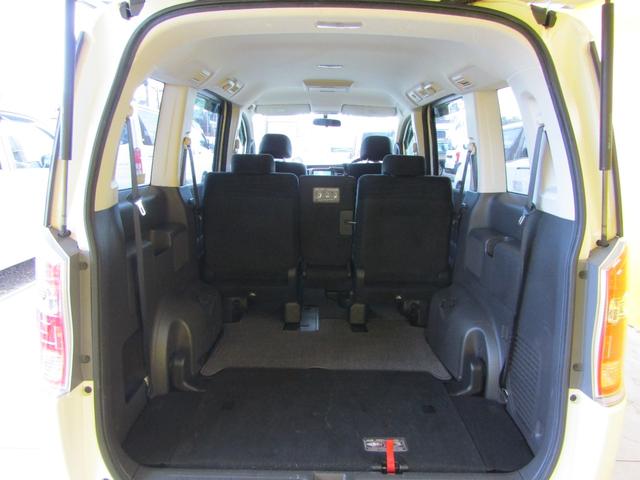 ステップワゴン G Lパッケージ 両側オートスライド HDDナビ バックカメラ(17枚目)