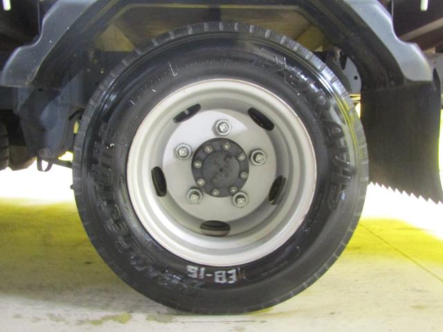 エルフトラック ターボ　Ｗタイヤ　最大積載２０００キロ　Ｔチェーン　ＥＴＣ（18枚目）