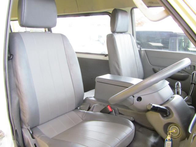 MAZDA BONGO VAN DX