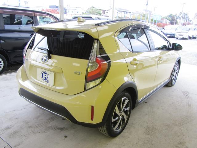 アクア クロスオーバー ブレーキサポート ハーフレザーシート(10枚目)