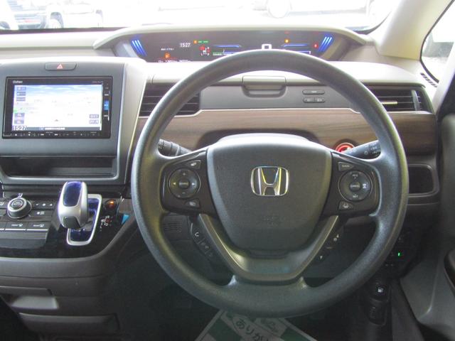 フリードハイブリッド ハイブリッド・Gホンダセンシング 両側オートスライド ブレーキサポート(12枚目)