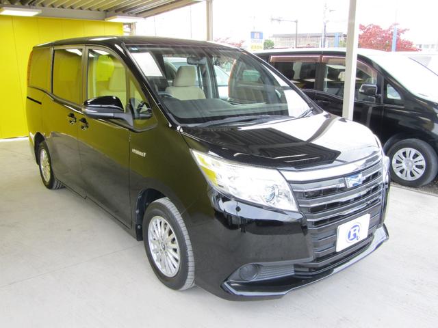 ノア ハイブリッドＸ　両側オートスライド　メモリーナビ　バックカメラ（9枚目）