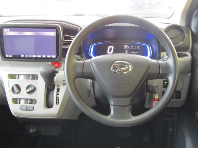 当社にてタイヤ交換も承っております●新品タイヤから中古タイヤやスタッドレスタイヤ等も当社でお安く承りますよ●もちろん社外アルミホイールの取付も承っております●お気軽に当店スタッフまでご相談下さいね●