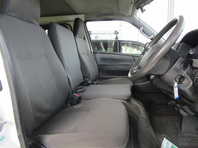 ハイエースバン ロングＤＸ　キーレス　ＥＴＣ　修復無し（13枚目）