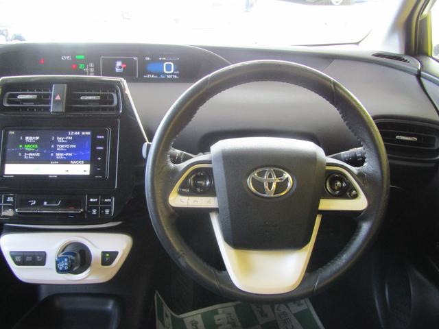 プリウス Ｓ　フルエアロ　メモリーナビ　バックカメラ（12枚目）