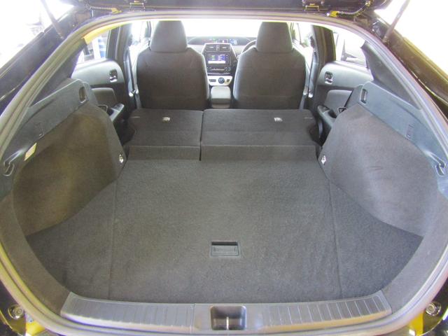 プリウス Ｓ　フルエアロ　メモリーナビ　バックカメラ（16枚目）