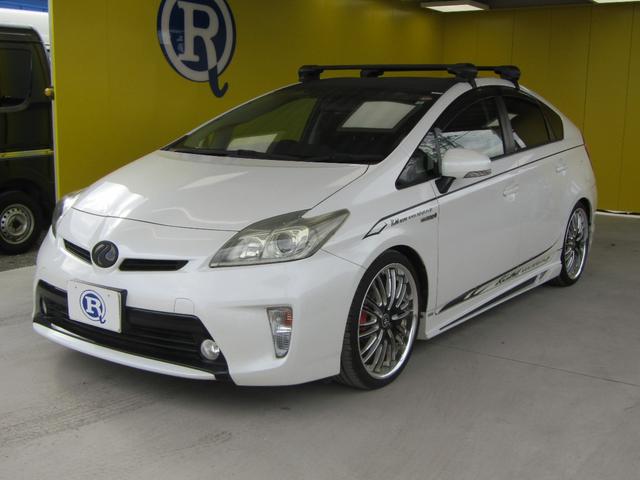 プリウス Ｓ　ＴＥＩＮ車高調　フルエアロ　メモリーナビ（8枚目）