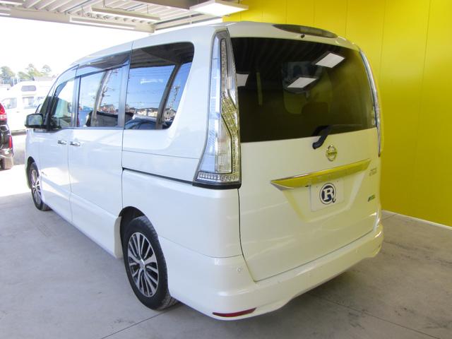 セレナ ハイウェイスターＳ－ＨＶアドバンスドセーフティパック　両側オートスライド　ブレーキサポート（11枚目）