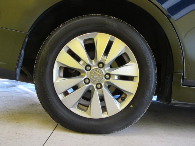 ステップワゴンスパーダ Ｚ　インターナビセレクション　ＨＤＤナビ　両側オートスライド（19枚目）