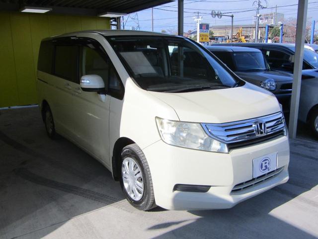 ステップワゴン G Lパッケージ HDDナビ バックカメラ 両側オートスライド(10枚目)