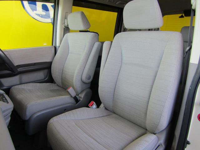 ステップワゴン G Lパッケージ HDDナビ バックカメラ 両側オートスライド(14枚目)