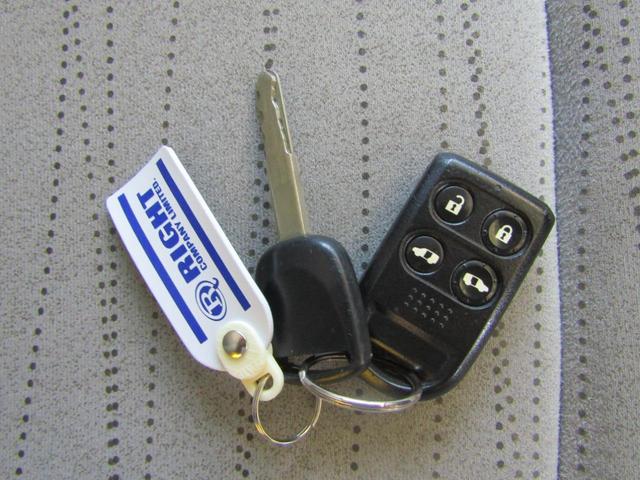 ステップワゴン G Lパッケージ HDDナビ バックカメラ 両側オートスライド(25枚目)