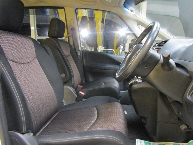 セレナ ハイウェイスターＳ－ＨＶアドバンスドセーフティパック　両側オートスライド　ブレーキサポート（13枚目）