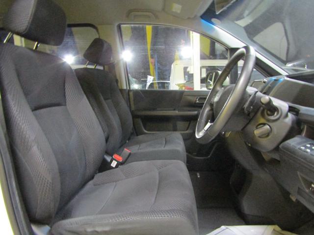 ステップワゴンスパーダ Z メモリーナビ 全方位カメラ リアモニター(13枚目)