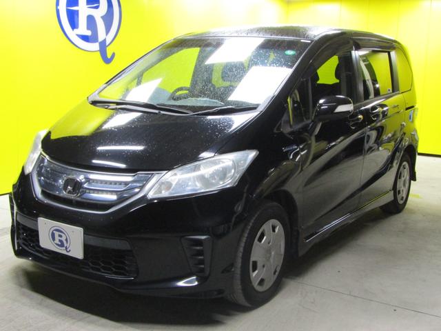 フリードハイブリッド ジャストセレクション 両側オートスライド ハーフレザーシート(8枚目)