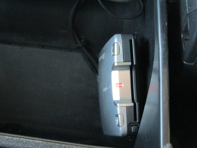 ハイエースバン ロングスーパーＧＬ　ローダウン　メモリーナビ　バックカメラ（20枚目）