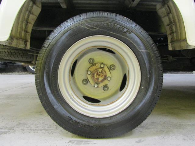 デリカトラック ＤＸ　最大積載量８５０キロ　４速コラムオートマ（18枚目）