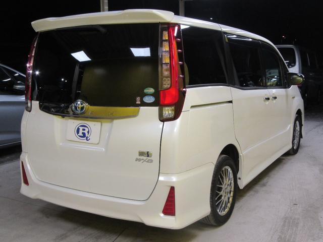 ノア ハイブリッドＳｉ　ダブルバイビー　両側オートスライド　ブレーキサポート（11枚目）