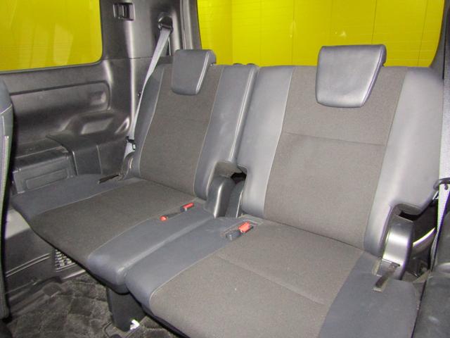 ノア ハイブリッドＳｉ　ダブルバイビー　両側オートスライド　ブレーキサポート（17枚目）