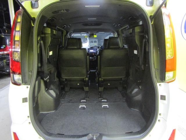 ノア ハイブリッドＳｉ　ダブルバイビー　両側オートスライド　ブレーキサポート（19枚目）