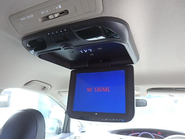 アエラス HDDナビ CD DVD SD MSV フルセグTV フリップダウンモニター 両側Pスライド シートカバー Bカメラ ETC プッシュスタート クルコン HID オートライト GPSレーダー 8人乗り(31枚目)