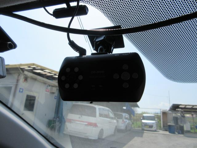 アクア Ｓ　ＳＤナビ　Ｂｌｕｅｔｏｏｔｈ　フルセグＴＶ　バックカメラ　ドラレコ　ＥＴＣ　中期型　キーレスキー　エコモード　ヘッドライトレベライザー　プロジェクターヘッドライト（11枚目）