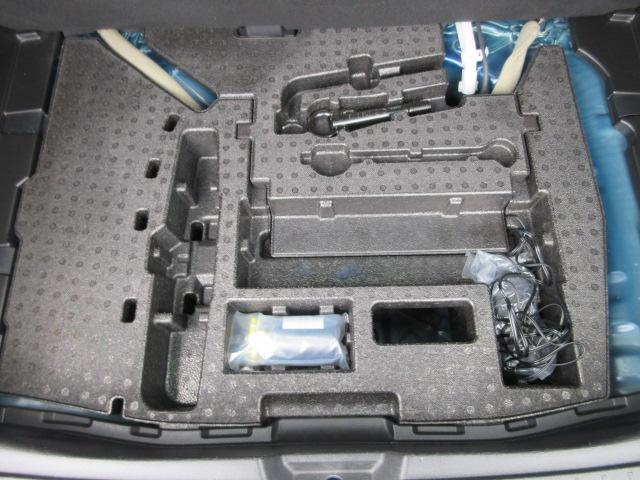 ノート Ｓ　車検２年付き　レンタカーアップ　禁煙車　ブレーキサポート　車線逸脱警報　標識認識機能　メモリーナビ　Ｂｌｕｅｔｏｏｔｈ　全周囲カメラ　ＥＴＣ　クリアランスソナー　スマートルームミラー（46枚目）