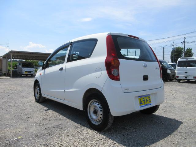 ミラ ＴＸ　車検２年付き　５ＭＴシフト　１オーナー車　ＣＤデッキ　ＡＵＸ・ＵＳＢ　キーレスキー　ヘッドライトレベライザー　荷室フラット（17枚目）