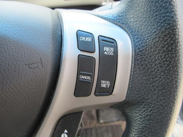 フリードハイブリッド ジャストセレクション　車検２年付き　メモリーナビ　Ｂｌｕｅｔｏｏｔｈ　フルセグＴＶ　バックカメラ　ＥＴＣ　左電動スライドドア　クルーズコントロール　ＨＩＤオートヘッドライト（13枚目）