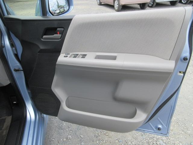 フリードハイブリッド ジャストセレクション　車検２年付き　メモリーナビ　Ｂｌｕｅｔｏｏｔｈ　フルセグＴＶ　バックカメラ　ＥＴＣ　左電動スライドドア　クルーズコントロール　ＨＩＤオートヘッドライト（25枚目）