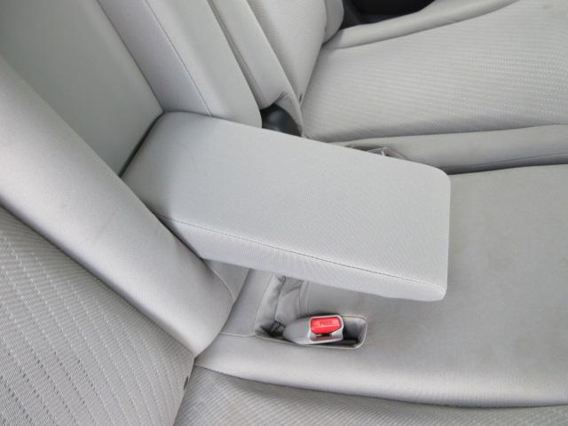 フリードハイブリッド ジャストセレクション　車検２年付き　メモリーナビ　Ｂｌｕｅｔｏｏｔｈ　フルセグＴＶ　バックカメラ　ＥＴＣ　左電動スライドドア　クルーズコントロール　ＨＩＤオートヘッドライト（40枚目）