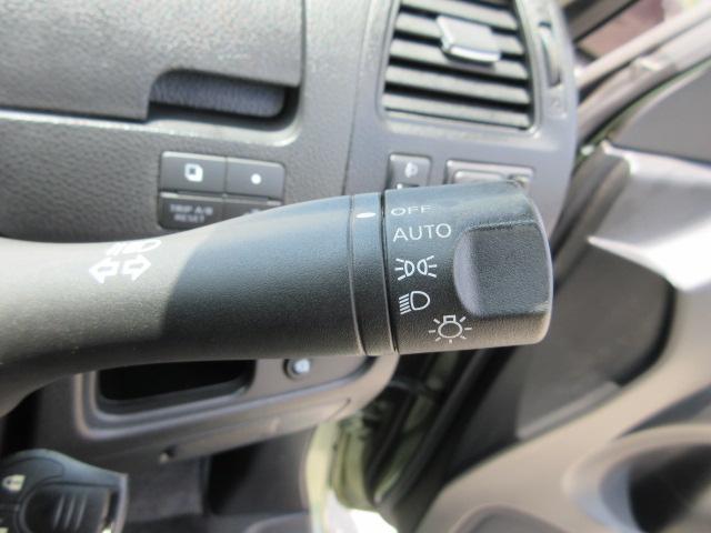 セレナ ２０Ｘ　車検２年付き　ＳＤナビ　Ｂｌｕｅｔｏｏｔｈ　フルセグＴＶ　バックカメラ　ＥＴＣ　クルーズコントロール　左電動スライドドア　アイドリングストップ　オートヘッドライト（29枚目）