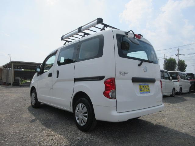 ＮＶ２００バネットバン ＧＸ　車検１年付き　ＡＭ・ＦＭラジオ　ＥＴＣ　キーレスキー　スペアキー　リヤアンダーミラー　ルーフキャリア　ヘッドライトレベライザー（17枚目）