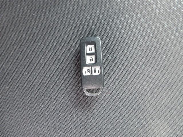 Ｎ－ＢＯＸ モデューロＸ　Ｇ・ターボパッケージ　車検２年付き　モデューロ専用足回り　天井モニター　ＨＤＤナビ　Ｂｌｕｅｔｏｏｔｈ　フルセグＴＶ　バックカメラ　ＥＴＣ　両側電動スライドドア　無限ドアバイザー　クルコン　アイドリングストップ（13枚目）
