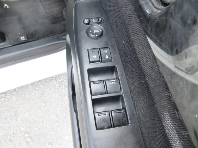 Ｎ－ＢＯＸ モデューロＸ　Ｇ・ターボパッケージ　車検２年付き　モデューロ専用足回り　天井モニター　ＨＤＤナビ　Ｂｌｕｅｔｏｏｔｈ　フルセグＴＶ　バックカメラ　ＥＴＣ　両側電動スライドドア　無限ドアバイザー　クルコン　アイドリングストップ（38枚目）